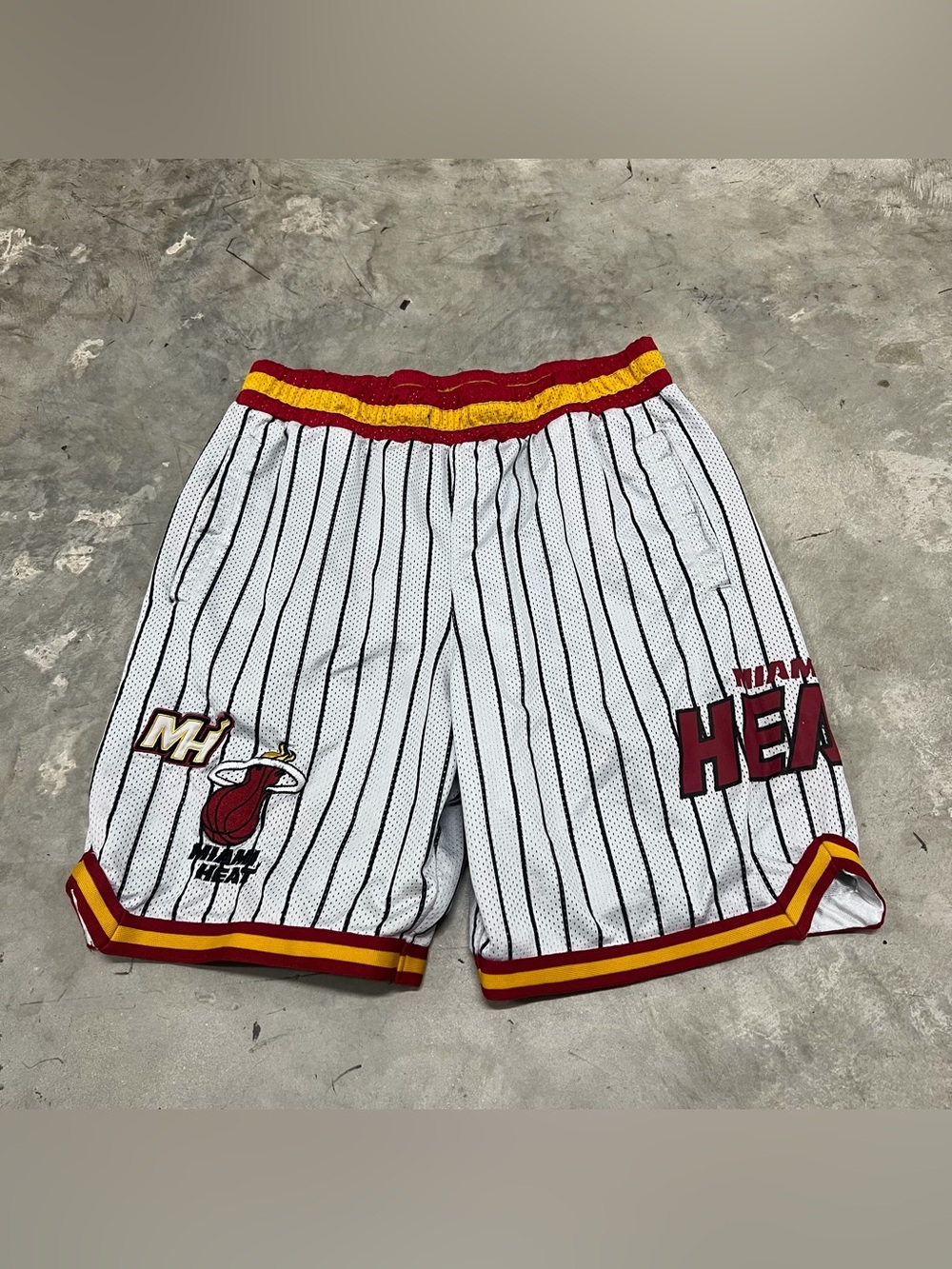 Miami Heat Shorts Mens M White Red Yellow NBA Basketball Pinstripe Polyester